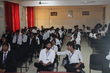 Best
                                Paramedical Colleges In Delhi